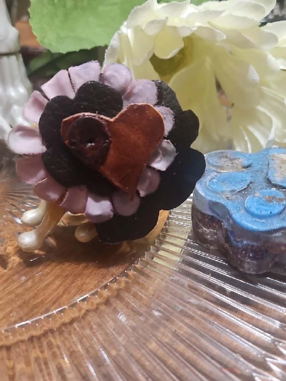 Hand Crafted Genuine Leather Flower Dog Collar Charm NEW